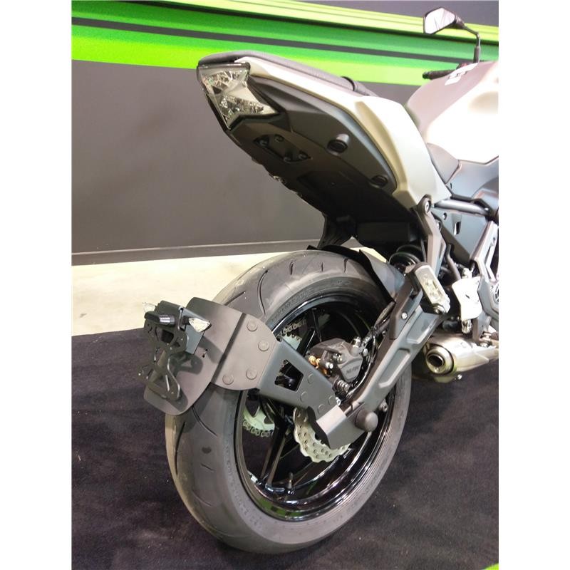 Support de plaque ras de roue Kawasaki Ninja 650